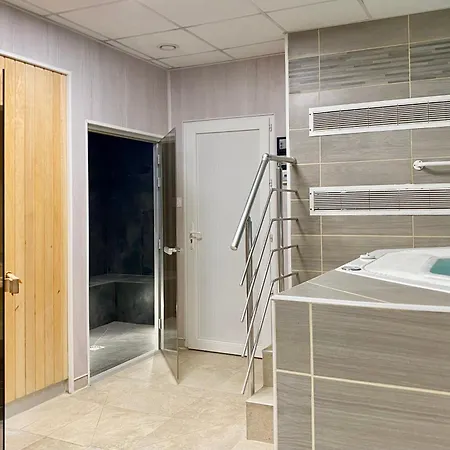 Wellness 'isabelle' La Mure (Isere)
